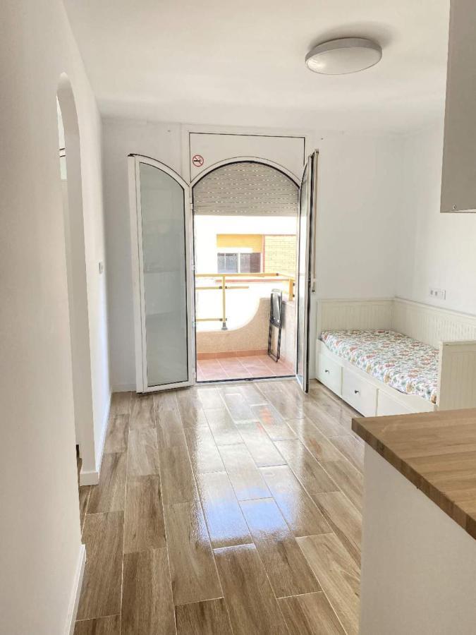 Luna L'Hospitalet de Llobregat Exterior photo